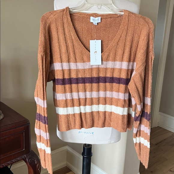 70s Vibe True Craft V-Neck Sweater - Brown and Cream Stripes Cropped New - Picture 14 of 16